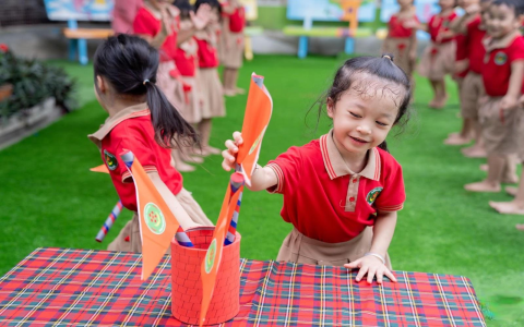 Bí quyết đánh bài Tiến Lên 6 lá thắng lớn: Hướng dẫn chi tiết từ A-Z